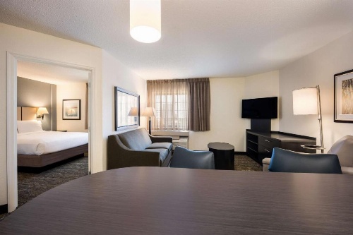 Sonesta Simply Suites Las Vegas Convention Center image 9